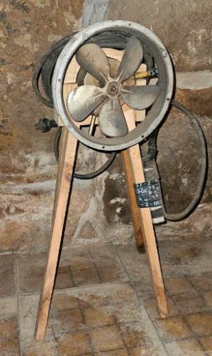 www.TrueBlueAuctions.com 1437 Cooper Avenue Grassflat PA 16839 - Personal Property