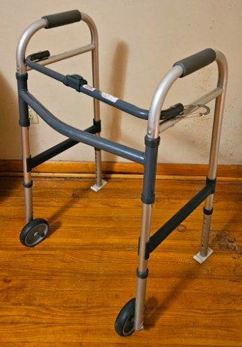 www.TrueBlueAuctions.com 1437 Cooper Avenue Grassflat PA 16839 - Personal Property