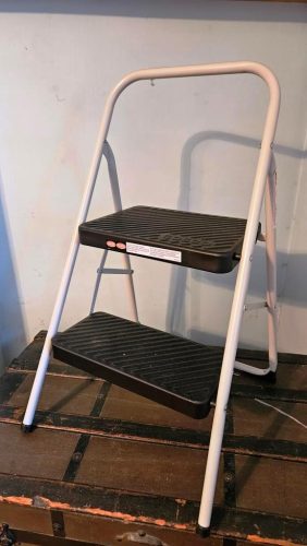 www.TrueBlueAuctions.com 1437 Cooper Avenue Grassflat PA 16839 - Personal Property