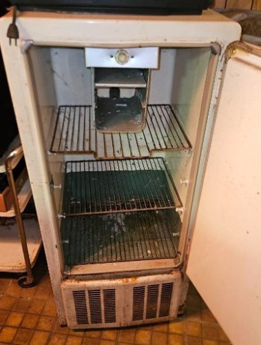 www.TrueBlueAuctions.com 1437 Cooper Avenue Grassflat PA 16839 - Personal Property