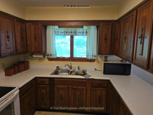 2465 EAGLE VALLEY ROAD  MILL HALL, PA 17751 - Real Estate