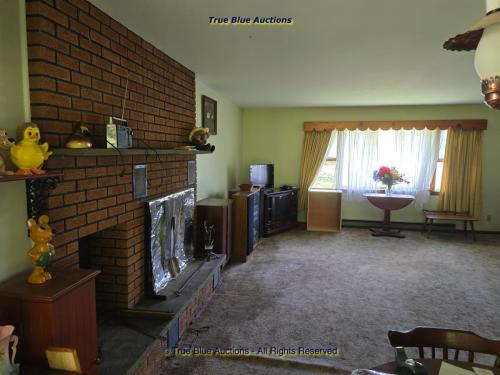 2465 EAGLE VALLEY ROAD  MILL HALL, PA 17751 - Real Estate