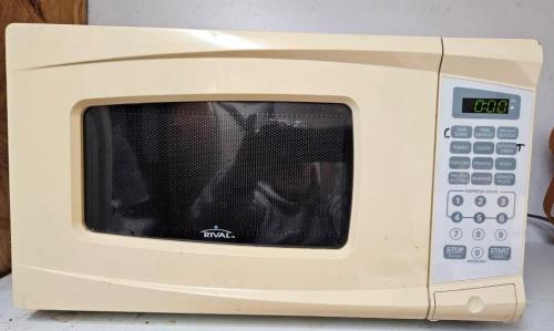www.TrueBlueAuctions.com - 251 Eagleville Road Blanchard PA 16826 Personal Property