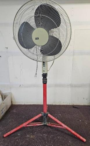 www.TrueBlueAuctions.com - 251 Eagleville Road Blanchard PA 16826 Personal Property