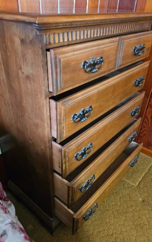 www.TrueBlueAuctions.com - 3315 Broad Avenue Altoona PA - Personal Property