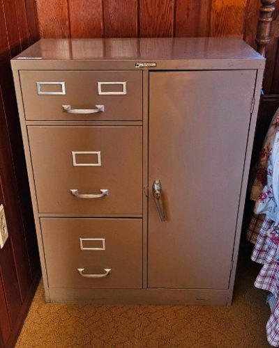 www.TrueBlueAuctions.com - 3315 Broad Avenue Altoona PA - Personal Property