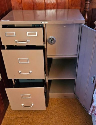 www.TrueBlueAuctions.com - 3315 Broad Avenue Altoona PA - Personal Property
