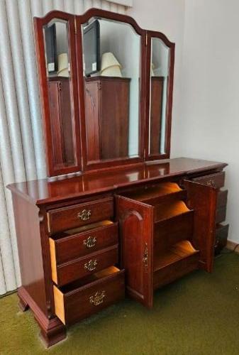 www.TrueBlueAuctions.com - 3315 Broad Avenue Altoona PA - Personal Property