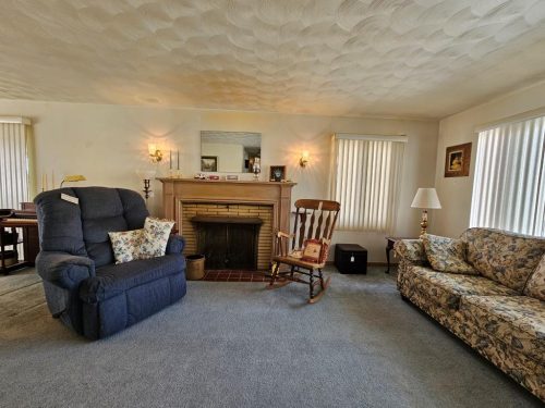 3315 Broad Avenue Altoona, PA 16602 - Real Estate