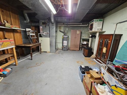 3315 Broad Avenue Altoona, PA 16602 - Real Estate