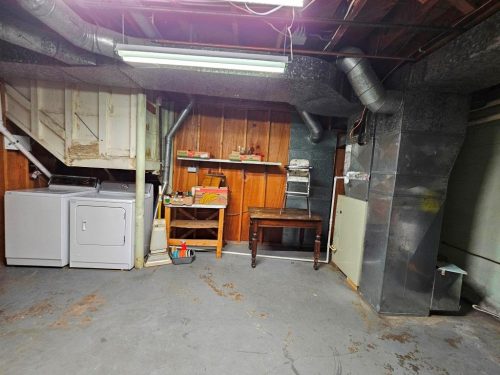 3315 Broad Avenue Altoona, PA 16602 - Real Estate