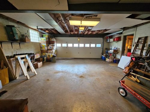 3315 Broad Avenue Altoona, PA 16602 - Real Estate