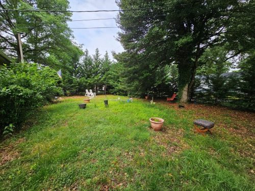 4911 Seltzer St, Lanham, MD 20706