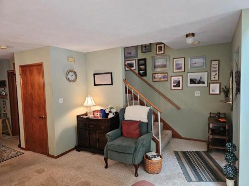 736 West Aaron Drive State College PA 16803 - Real Estate