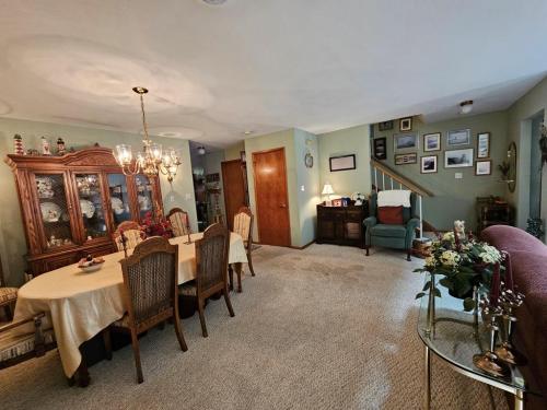 736 West Aaron Drive State College PA 16803 - Real Estate