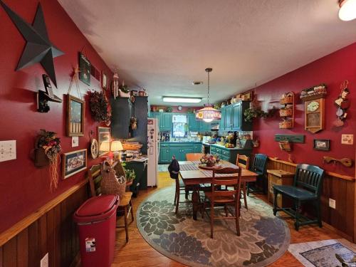 736 West Aaron Drive State College PA 16803 - Real Estate