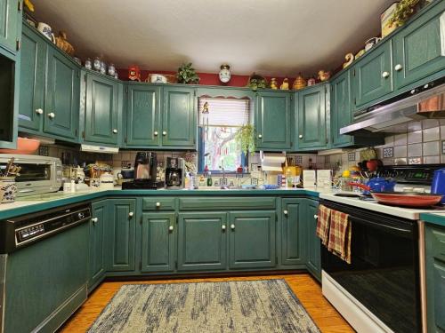 736 West Aaron Drive State College PA 16803 - Real Estate