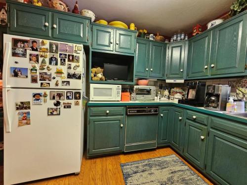 736 West Aaron Drive State College PA 16803 - Real Estate