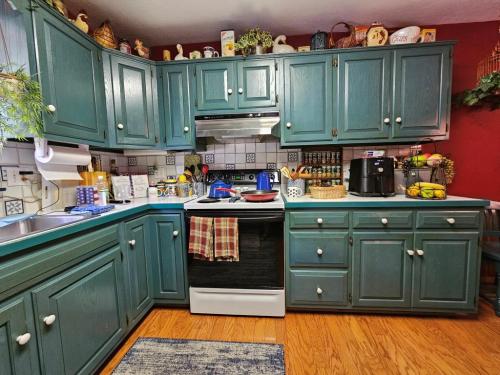 736 West Aaron Drive State College PA 16803 - Real Estate