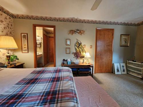 736 West Aaron Drive State College PA 16803 - Real Estate
