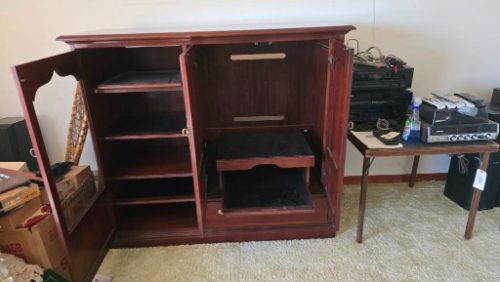 www.TrueBlueAuctions.com - Estate Auction - RT 26 Huntingdon PA