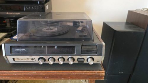 www.TrueBlueAuctions.com - Estate Auction - RT 26 Huntingdon PA