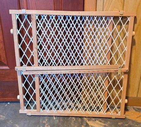 www.TrueBlueAuctions.com - Estate Auction - RT 26 Huntingdon PA