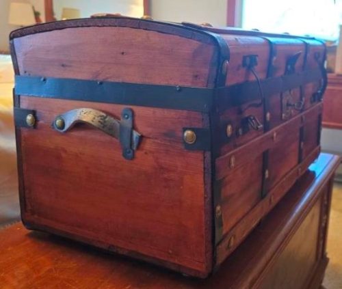 www.TrueBlueAuctions.com - Estate Auction - RT 26 Huntingdon PA