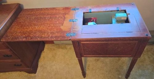 www.TrueBlueAuctions.com - Estate Auction - RT 26 Huntingdon PA