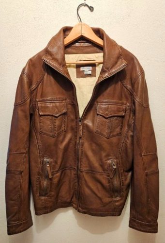 www.TrueBlueAuctions.com - Estate Auction - RT 26 Huntingdon PA