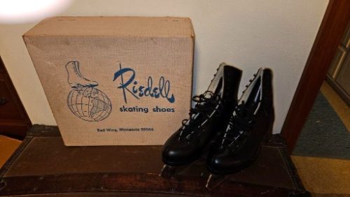 www.TrueBlueAuctions.com - Estate Auction - RT 26 Huntingdon PA