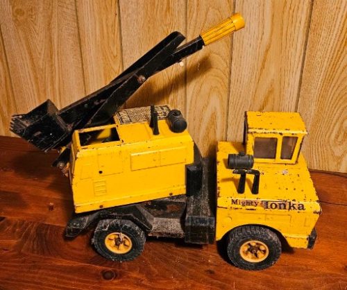 www.TrueBlueAuctions.com - Estate Auction - RT 26 Huntingdon PA