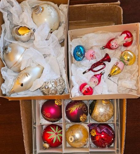 www.TrueBlueAuctions.com - Estate Auction - RT 26 Huntingdon PA