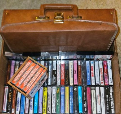 www.TrueBlueAuctions.com - Estate Auction - RT 26 Huntingdon PA