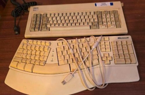 www.TrueBlueAuctions.com - Estate Auction - RT 26 Huntingdon PA