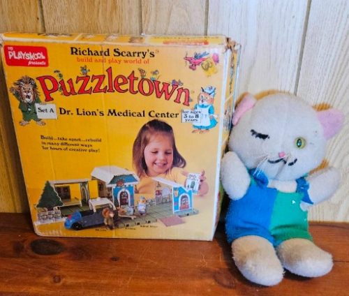 www.TrueBlueAuctions.com - Estate Auction - RT 26 Huntingdon PA
