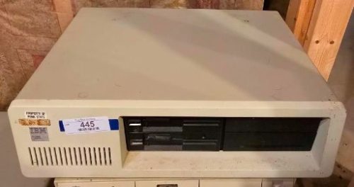 www.TrueBlueAuctions.com - Estate Auction - RT 26 Huntingdon PA