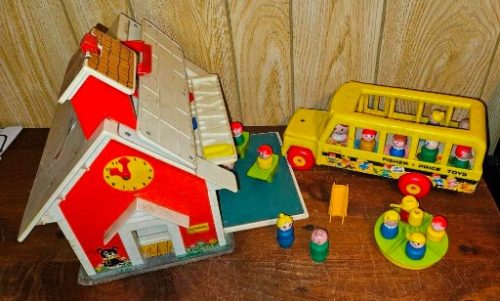 www.TrueBlueAuctions.com - Estate Auction - RT 26 Huntingdon PA
