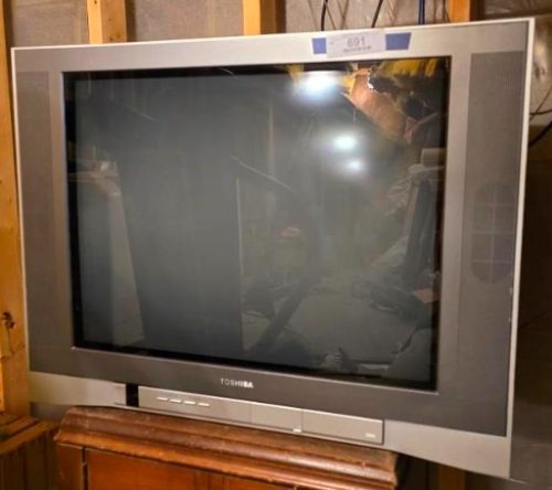 www.TrueBlueAuctions.com - Estate Auction - RT 26 Huntingdon PA
