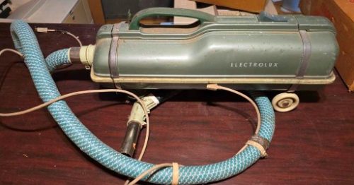 www.TrueBlueAuctions.com - Estate Auction - RT 26 Huntingdon PA