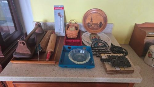 www.TrueBlueAuctions.com - Estate Auction - RT 26 Huntingdon PA