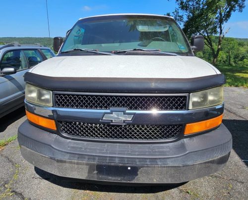 2004 Chevrolet Express 3500 Extended Cargo Van