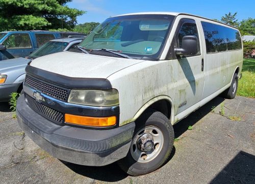 2004 Chevrolet Express 3500 Extended Cargo Van