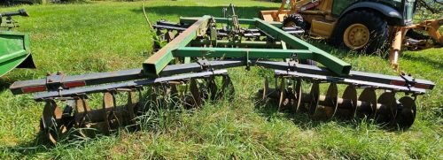 John Deere 2150 Utility Tractor with Front Loader & ROPS Canopy | 2WD Diesel | 3-Point & PTO