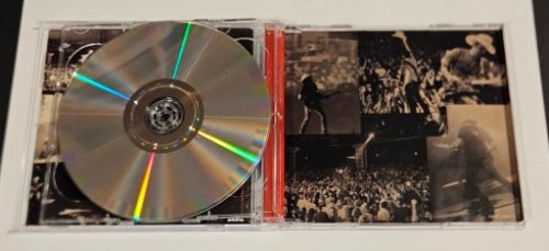 Legendary Music Autographs & Memorabilia Auction
