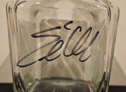 Legendary Music Autographs & Memorabilia Auction