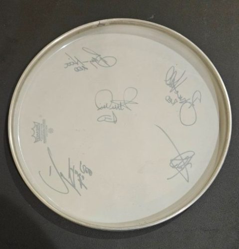 Legendary Music Autographs & Memorabilia Auction