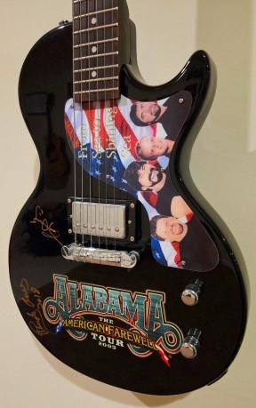 Legendary Music Autographs & Memorabilia Auction