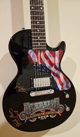 Legendary Music Autographs & Memorabilia Auction