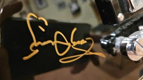 Legendary Music Autographs & Memorabilia Auction